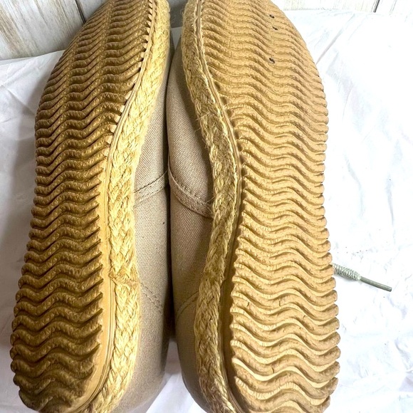 Cabin Creek Beige Van Sneakers Women - Picture 9 of 12